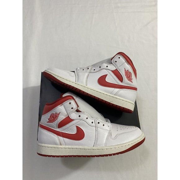 New Mens Size 8.5 White Red Nike Air Jordan 1 Mid SE Basketball Shoes FJ3458 160 main image 9